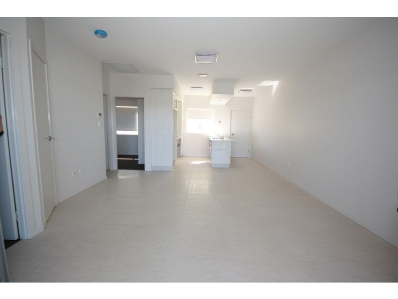 4/62 Rode Road, Wavell Heights QLD 4012