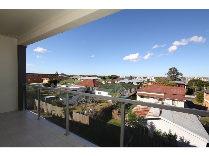 10/9 Zenith Ave, Chermside QLD 4032