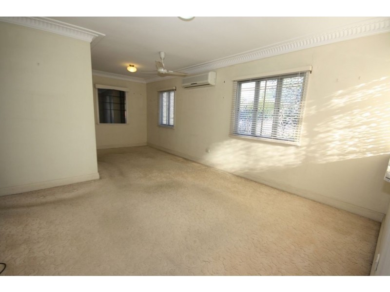 1 Pedley Street, Wavell Heights QLD 4012