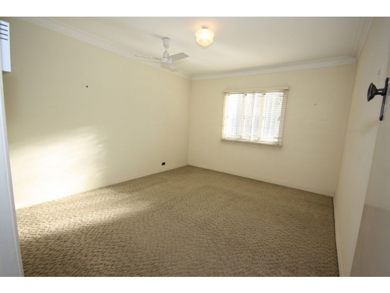 1 Pedley Street, Wavell Heights QLD 4012