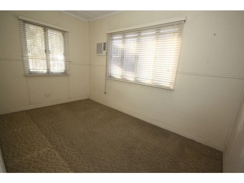 1 Pedley Street, Wavell Heights QLD 4012