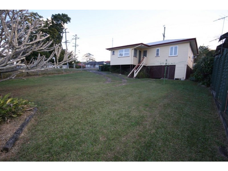 1 Pedley Street, Wavell Heights QLD 4012