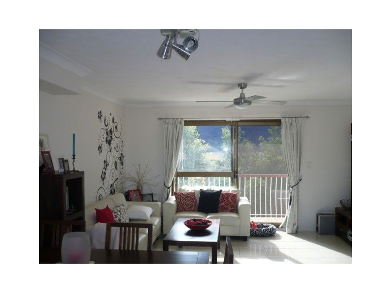 2/32 Kuran Street, Chermside QLD 4032