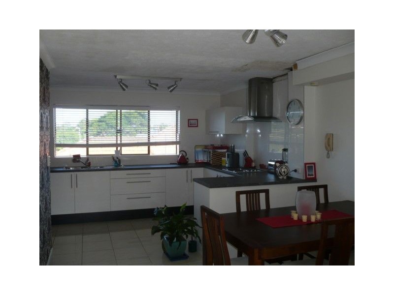 2/32 Kuran Street, Chermside QLD 4032