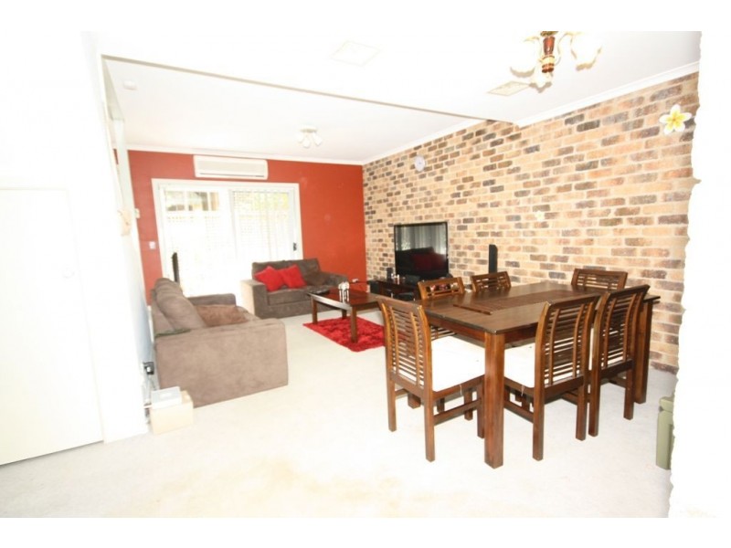 2/32 Rainey Street, Chermside QLD 4032