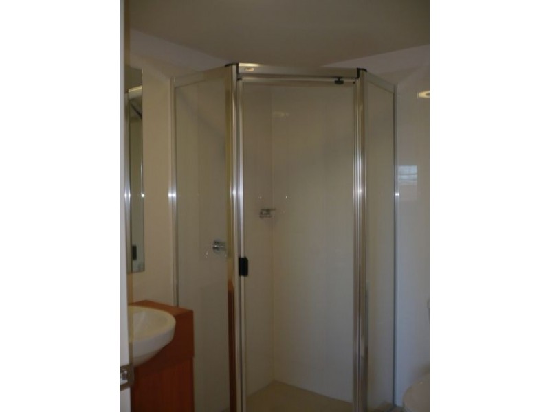 4/12 Seeney Street, Zillmere QLD 4034