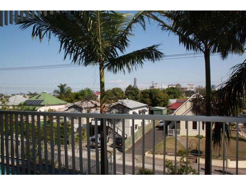 5/3 Cox Road, Windsor QLD 4030