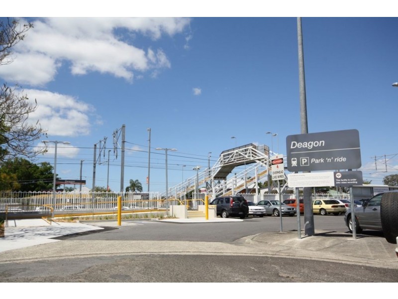 69 Barclay Street, Deagon QLD 4017