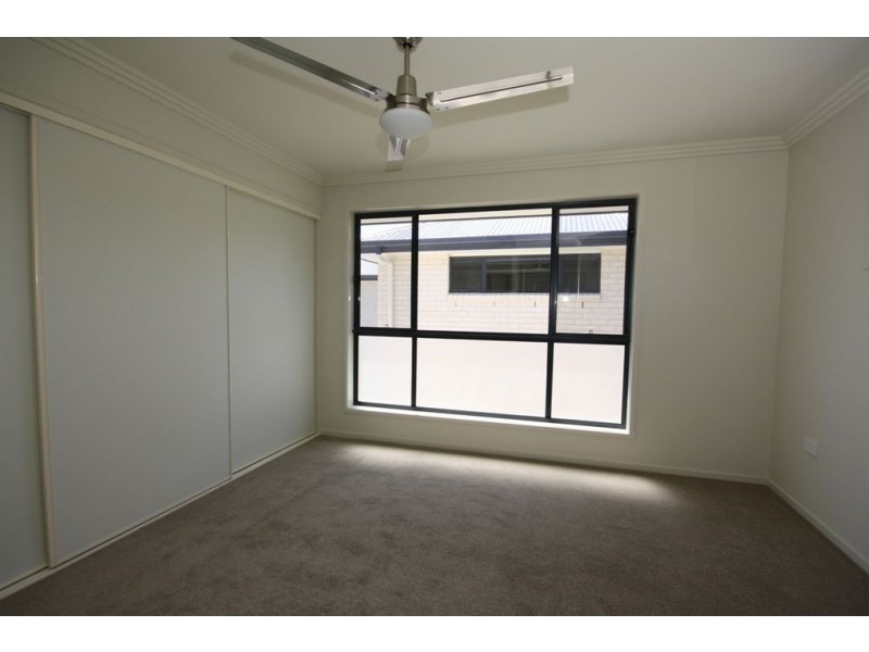 2/57 Hodgson Street, Zillmere QLD 4034