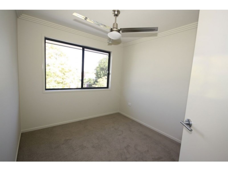 2/57 Hodgson Street, Zillmere QLD 4034