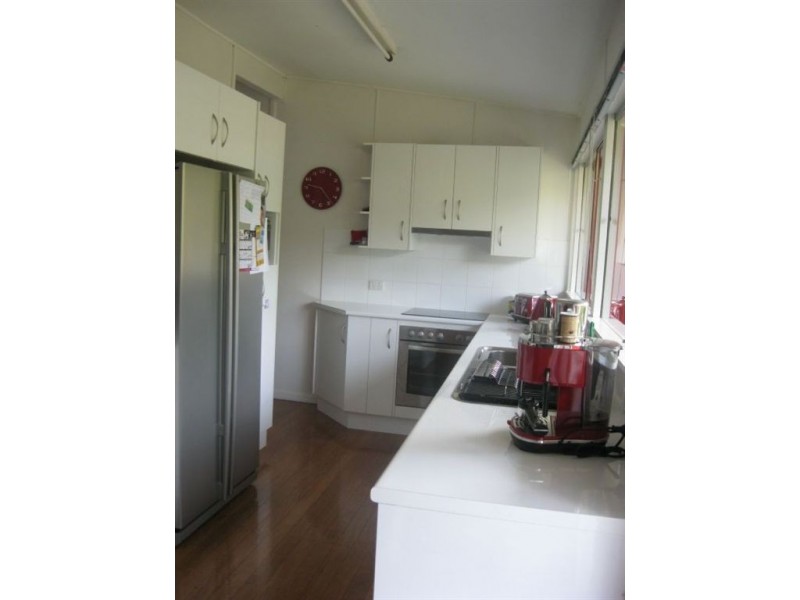 17 Kinnerton Street, Chermside West QLD 4032