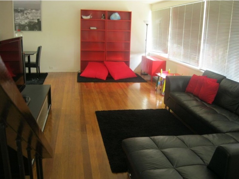 17 Kinnerton Street, Chermside West QLD 4032