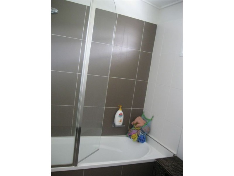 17 Kinnerton Street, Chermside West QLD 4032