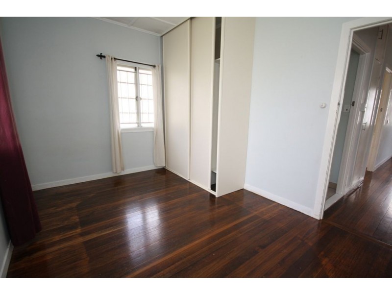 26 Stadcor Street, Wavell Heights QLD 4012