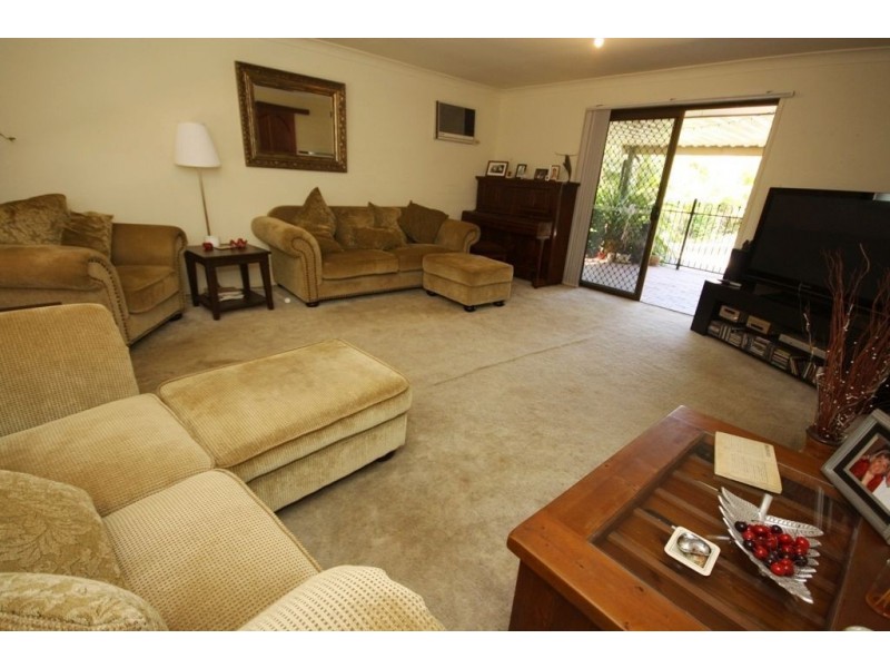 51 Parton Street, Stafford Heights QLD 4053