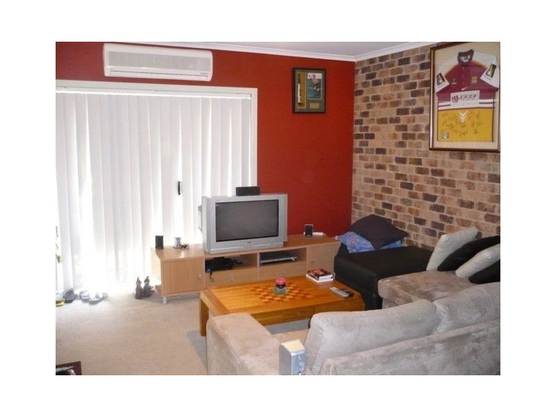 2/32 Rainey Street, Chermside QLD 4032