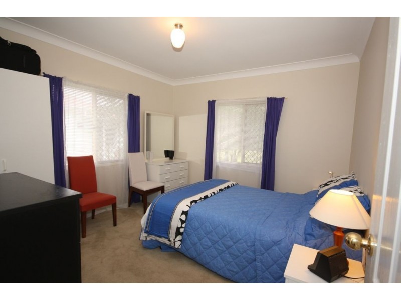 4 Monserrat Street, Chermside QLD 4032