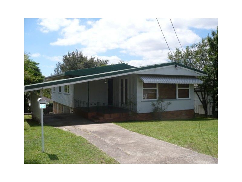 54 Pullford Street, Chermside West QLD 4032