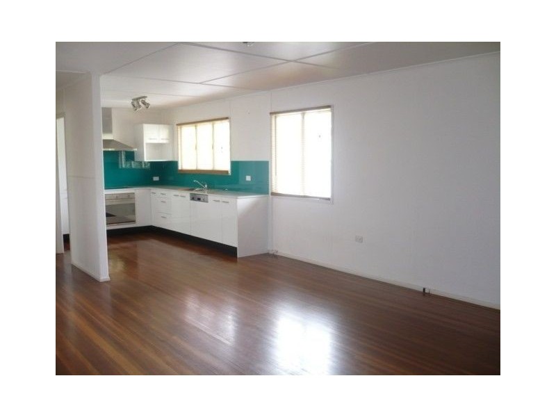 54 Pullford Street, Chermside West QLD 4032