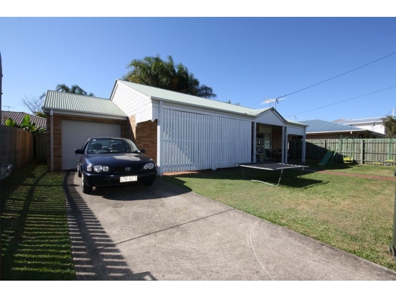 4 Bungama Street, Deagon QLD 4017
