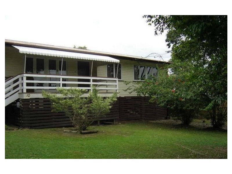 10 Sedgemore Street, Stafford Heights QLD 4053