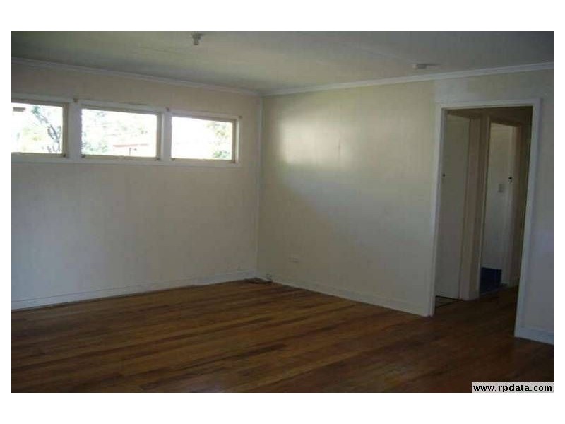 10 Sedgemore Street, Stafford Heights QLD 4053