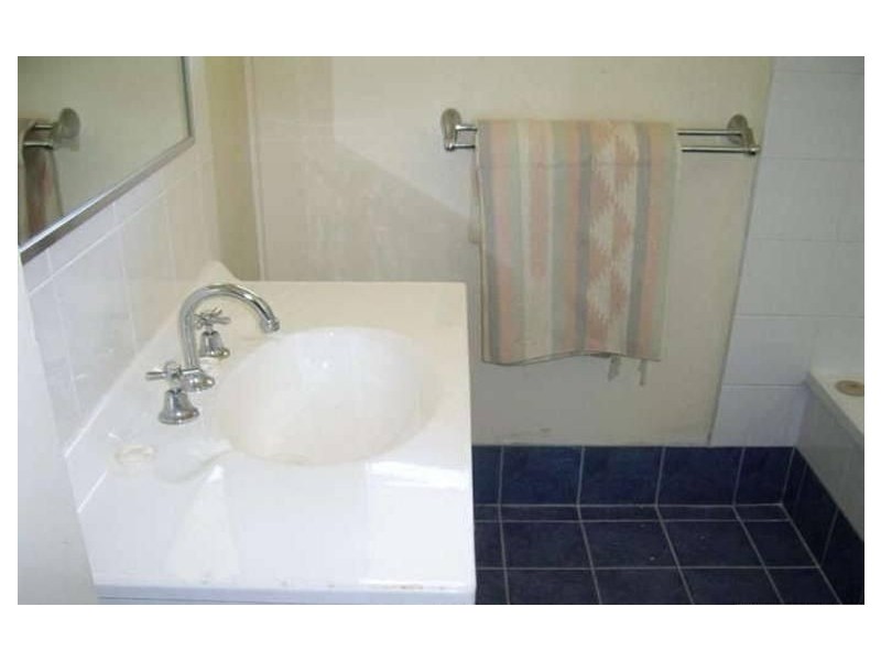 10 Sedgemore Street, Stafford Heights QLD 4053