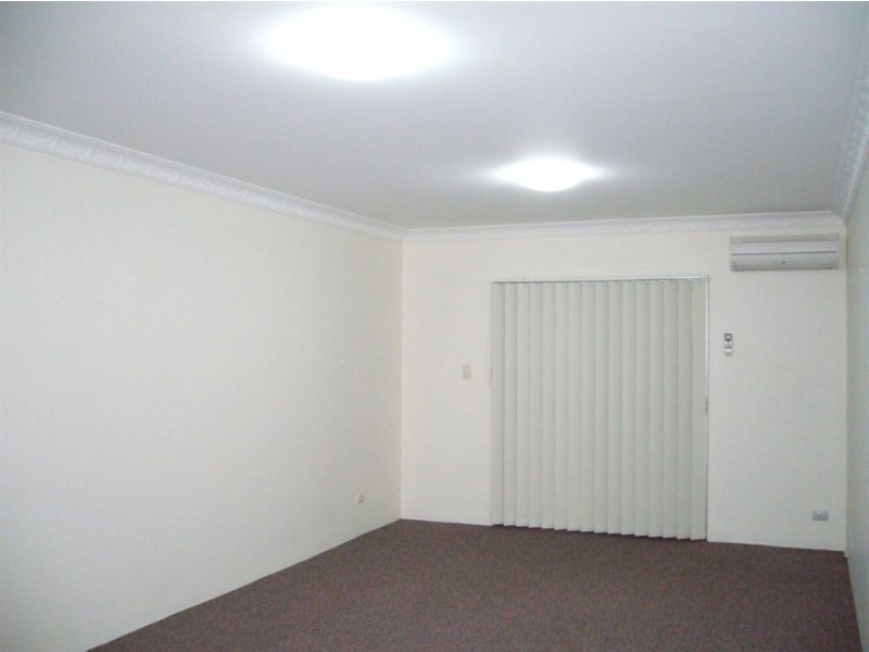 4/34 Kingsmill Street, Chermside QLD 4032