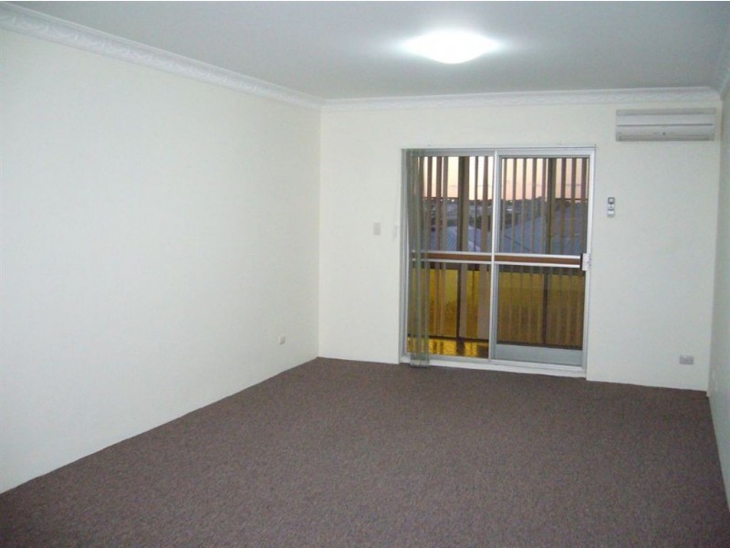 4/34 Kingsmill Street, Chermside QLD 4032