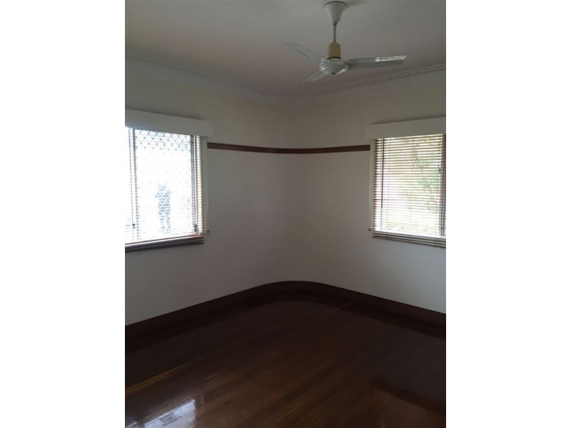 34 Westwood Street, Wavell Heights QLD 4012