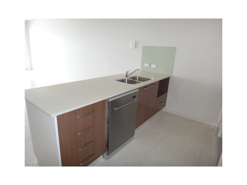 3/9 Zenith Ave, Chermside QLD 4032