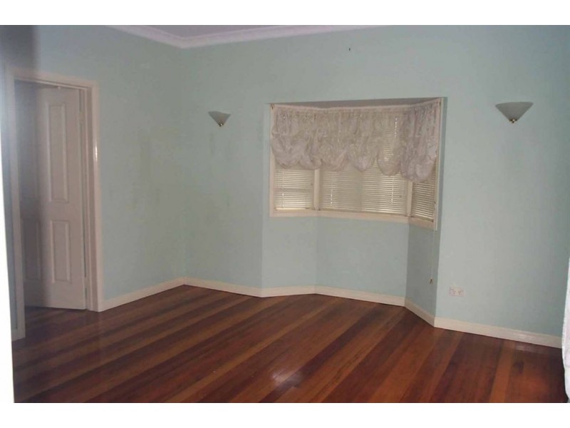 84 Bilsen Road, Wavell Heights QLD 4012