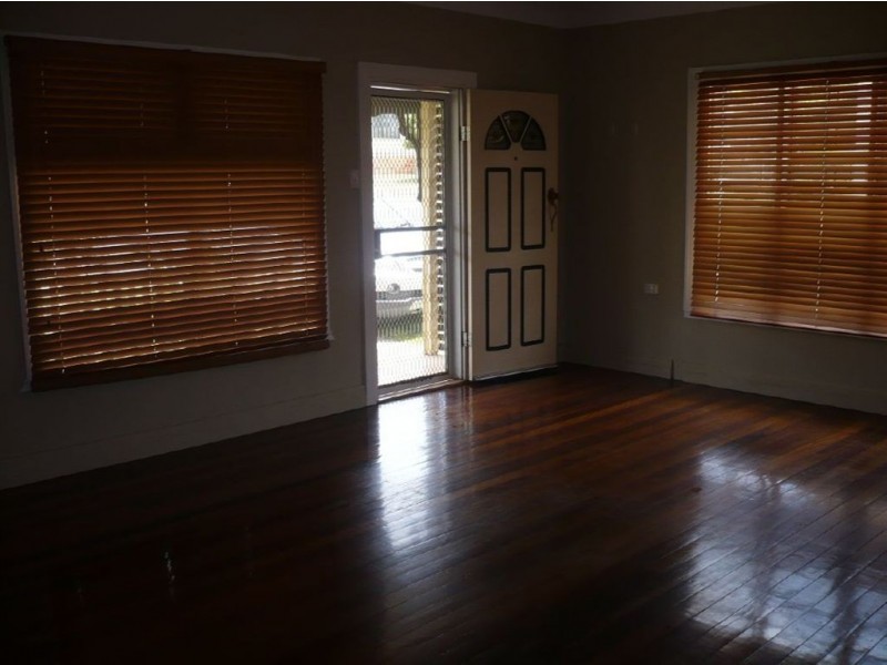 23 Parkdale Street, Kedron QLD 4031