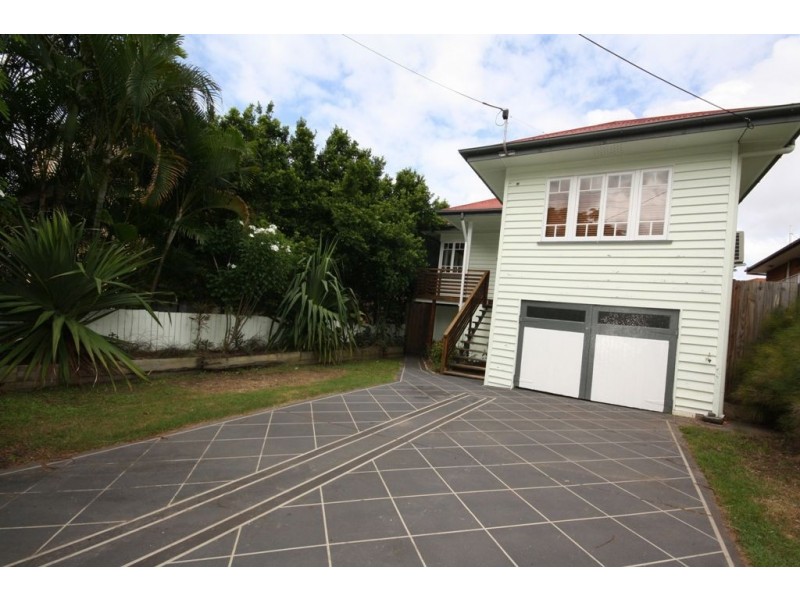23 Davenport Street, Chermside QLD 4032