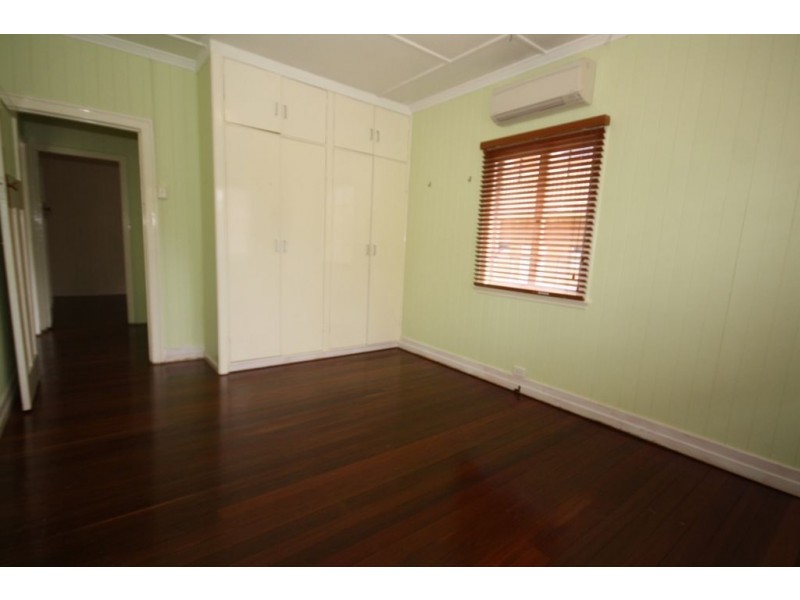 23 Davenport Street, Chermside QLD 4032