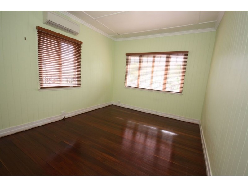 23 Davenport Street, Chermside QLD 4032