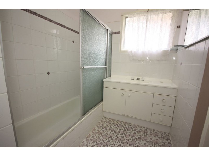 23 Davenport Street, Chermside QLD 4032