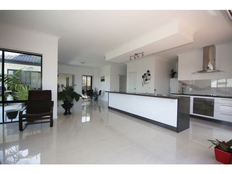 57 Cowie Road, Carseldine QLD 4034