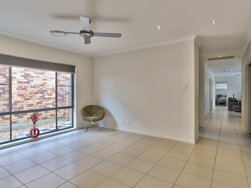 9 Kingdom Circuit, North Lakes QLD 4509