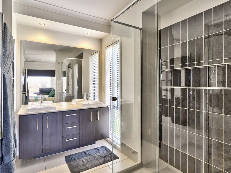 9 Kingdom Circuit, North Lakes QLD 4509