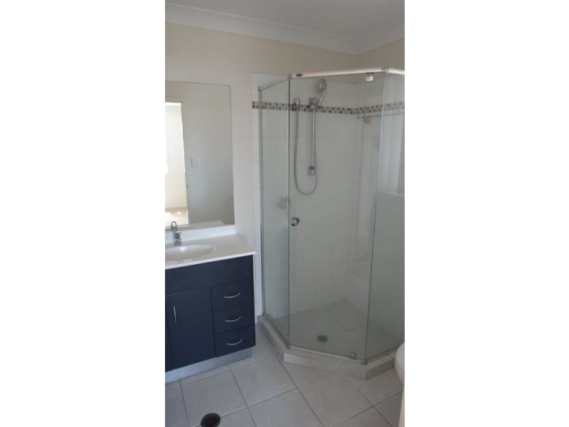 10 Caribou Cres, Fitzgibbon QLD 4018