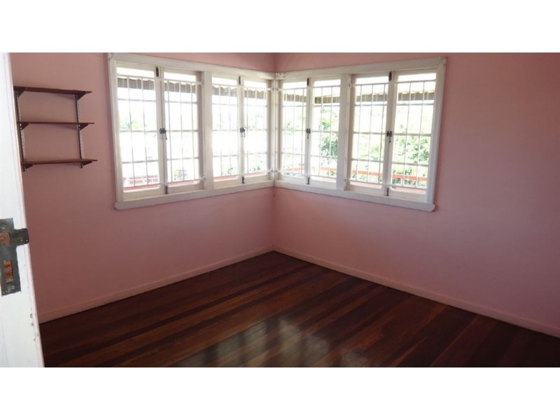 178 Hamilton Rd, Wavell Heights QLD 4012