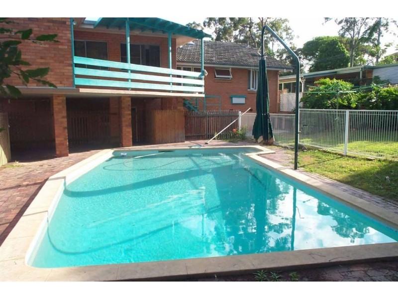 4 Terrence street, Aspley QLD 4034