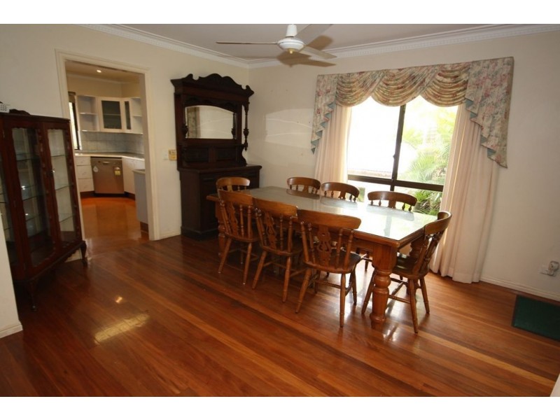 26 Costello Place, Stafford Heights QLD 4053