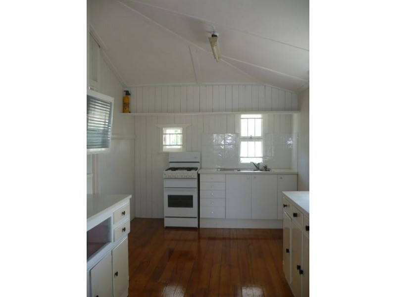 83 Emma Street, Wooloowin QLD 4030