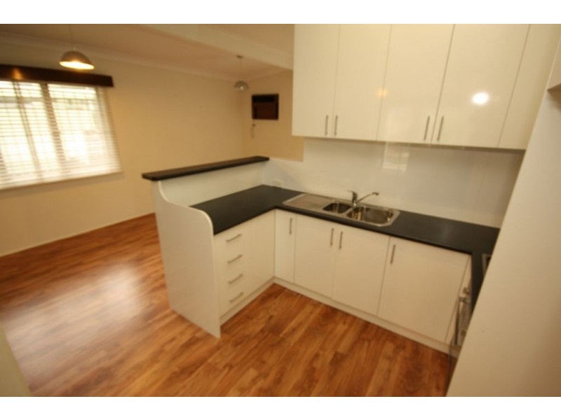 6 Tyrone Street, Chermside West QLD 4032