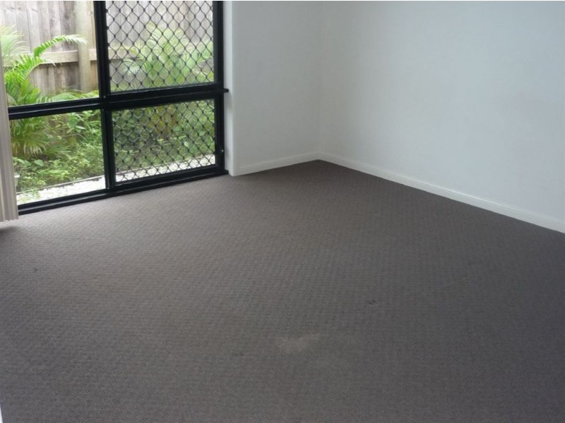 83 Cowie Rd, Carseldine QLD 4034