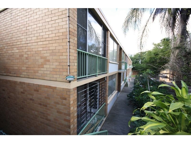 14/6 Riverview Tce, Hamilton QLD 4007