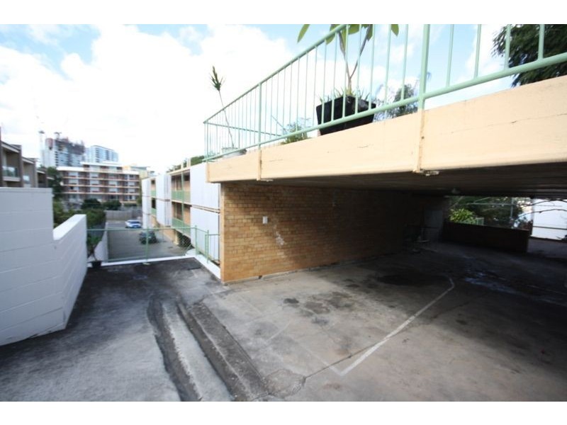 14/6 Riverview Tce, Hamilton QLD 4007