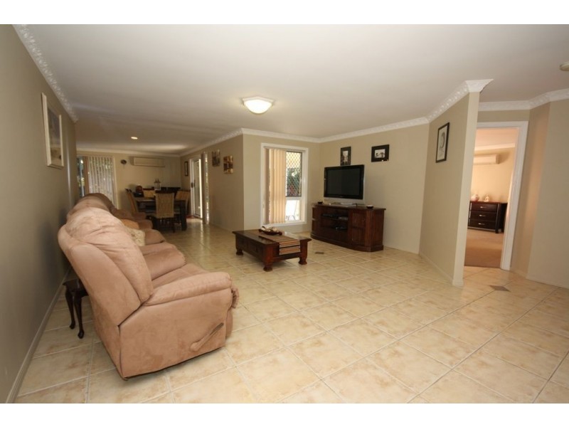 69 Warrego Crt, Murrumba Downs QLD 4503